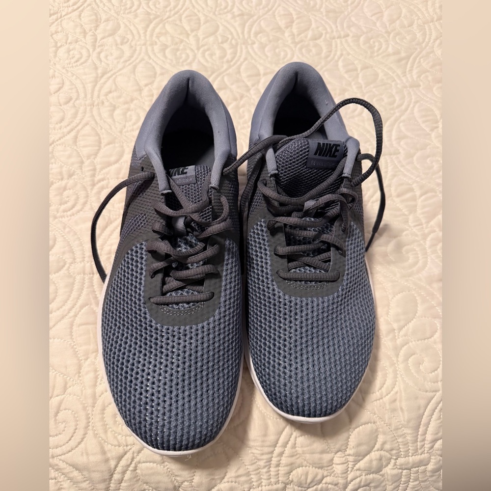 Nike Men's Charcoal Mesh Sneakers